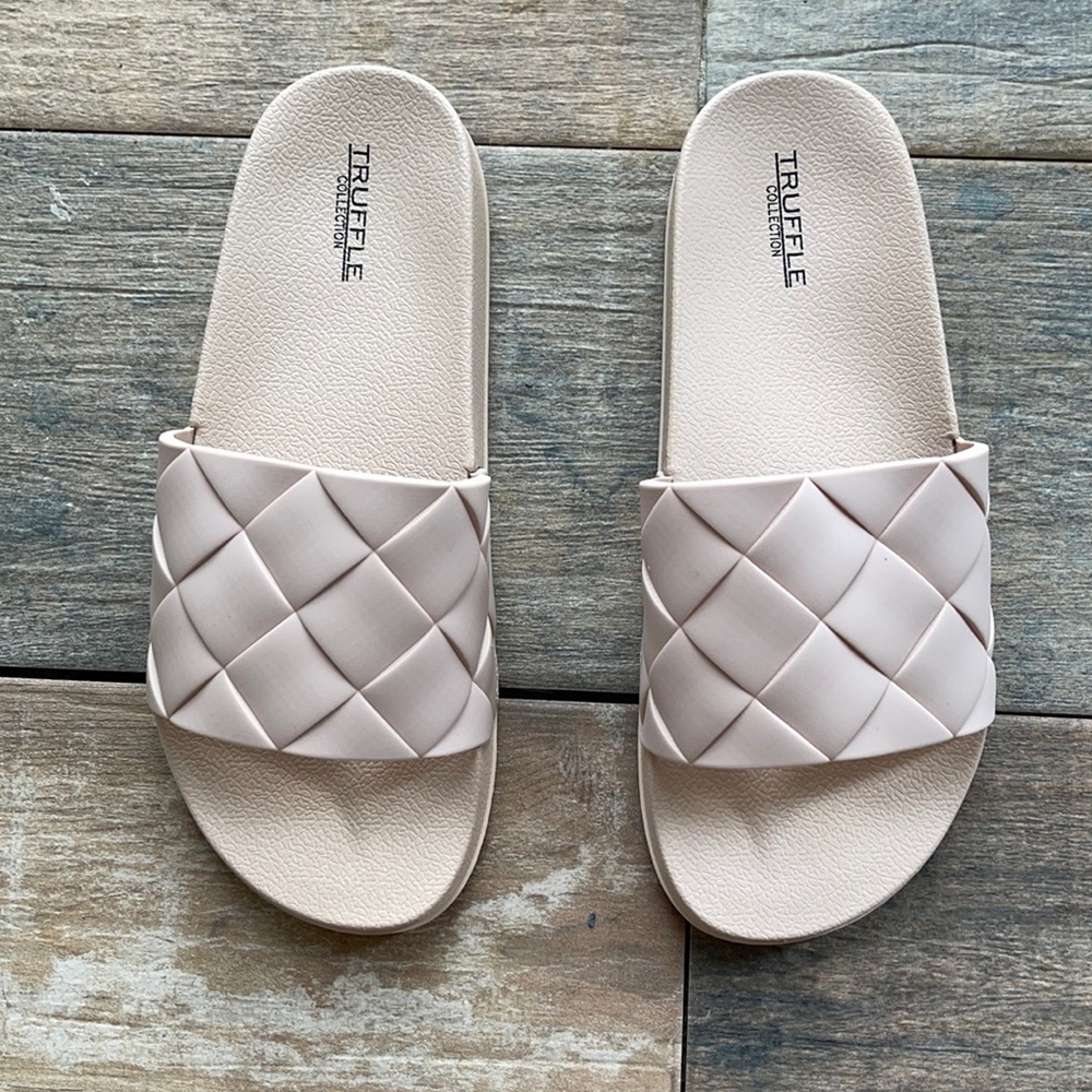 Truffle Collection woven pool side in Beige Ladies Size Uk 7
